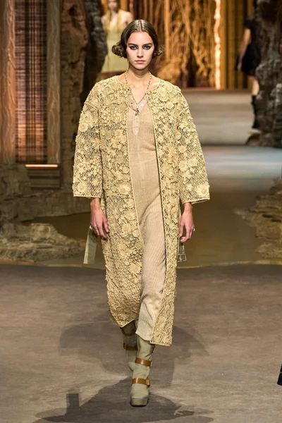 Look 78